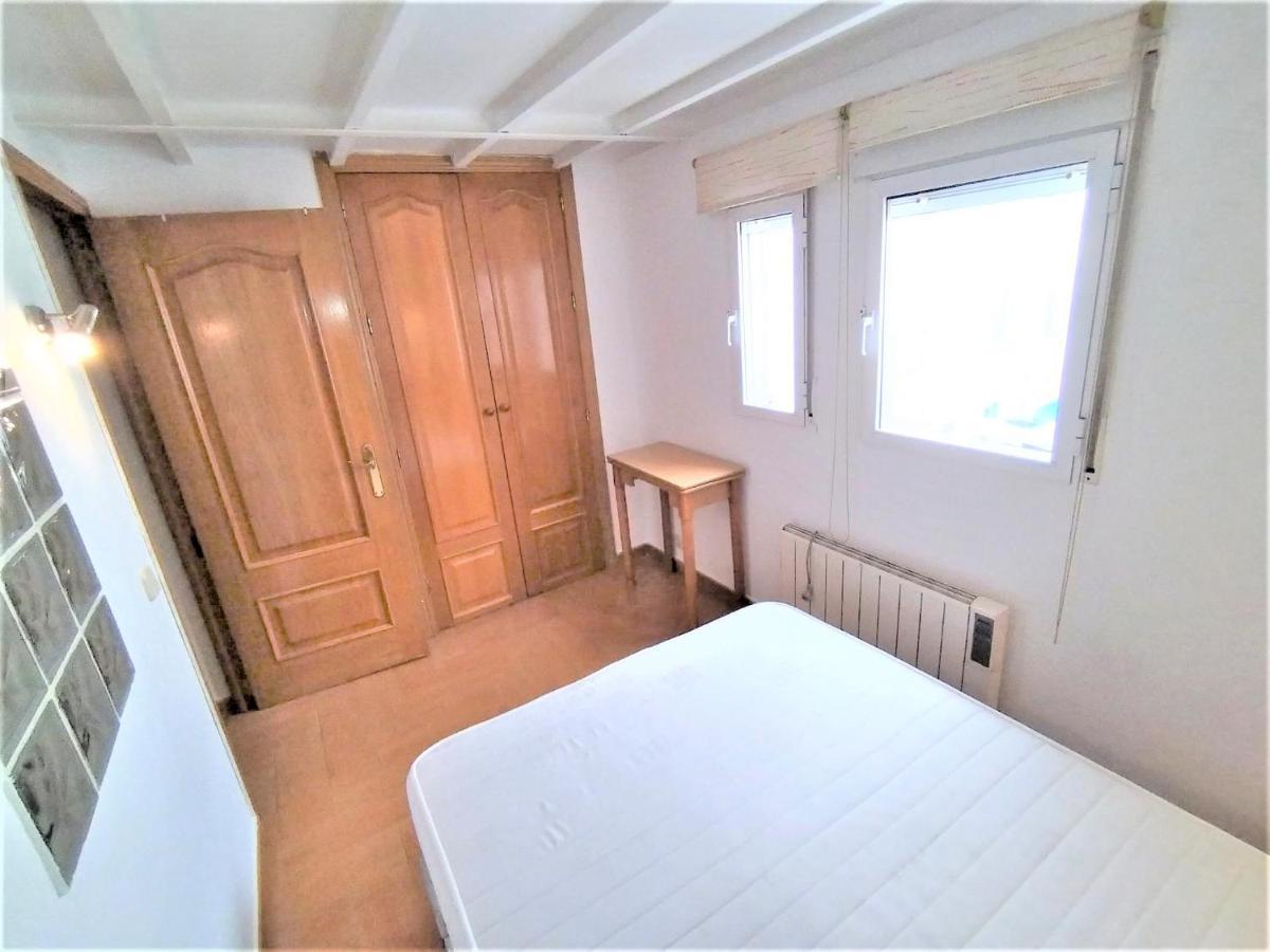 Puerta Del Sol - Plaza De Santa Ana Apartments Madrid Eksteriør billede