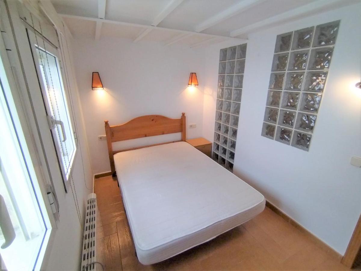 Puerta Del Sol - Plaza De Santa Ana Apartments Madrid Eksteriør billede